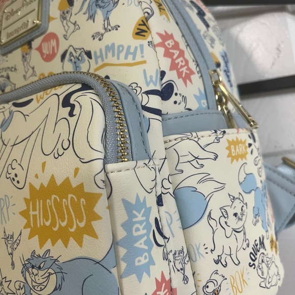 NWT Loungefly Disney mini backpack. - Picture 4 of 7
